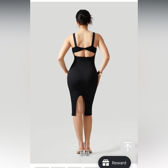 Small bulk strap back twist dress. Athleisure wear. Loungewear. Shapewear.Ribbed - Picture 3 of 12